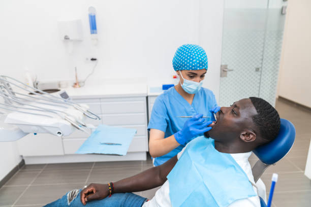 Best Holiday Emergency Dentist in Old Fig Garden, CA
